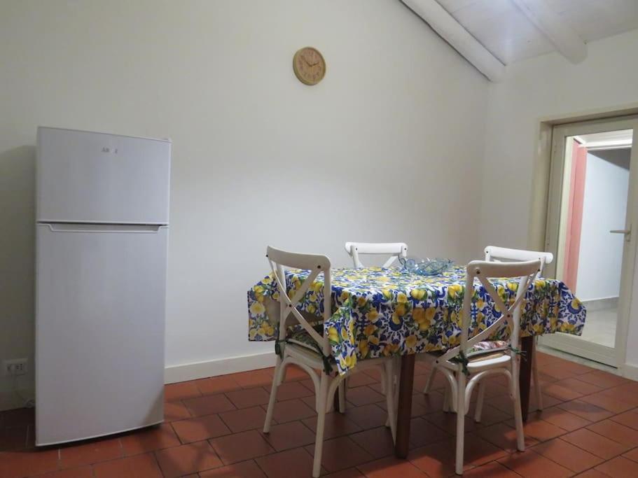Mosa House Aci Castello Exterior foto